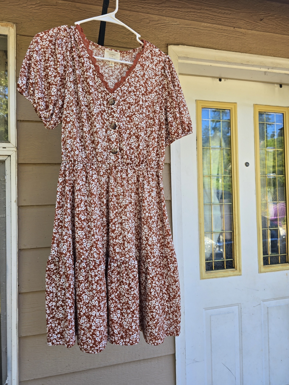 Flower & Feather Cottagecore Floral Button-Front Rust Short Sleeve Dress - Large